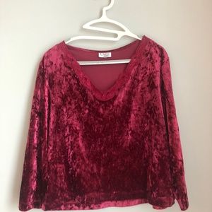 Vintage Crushed Velvet with Lace Detail V-neck